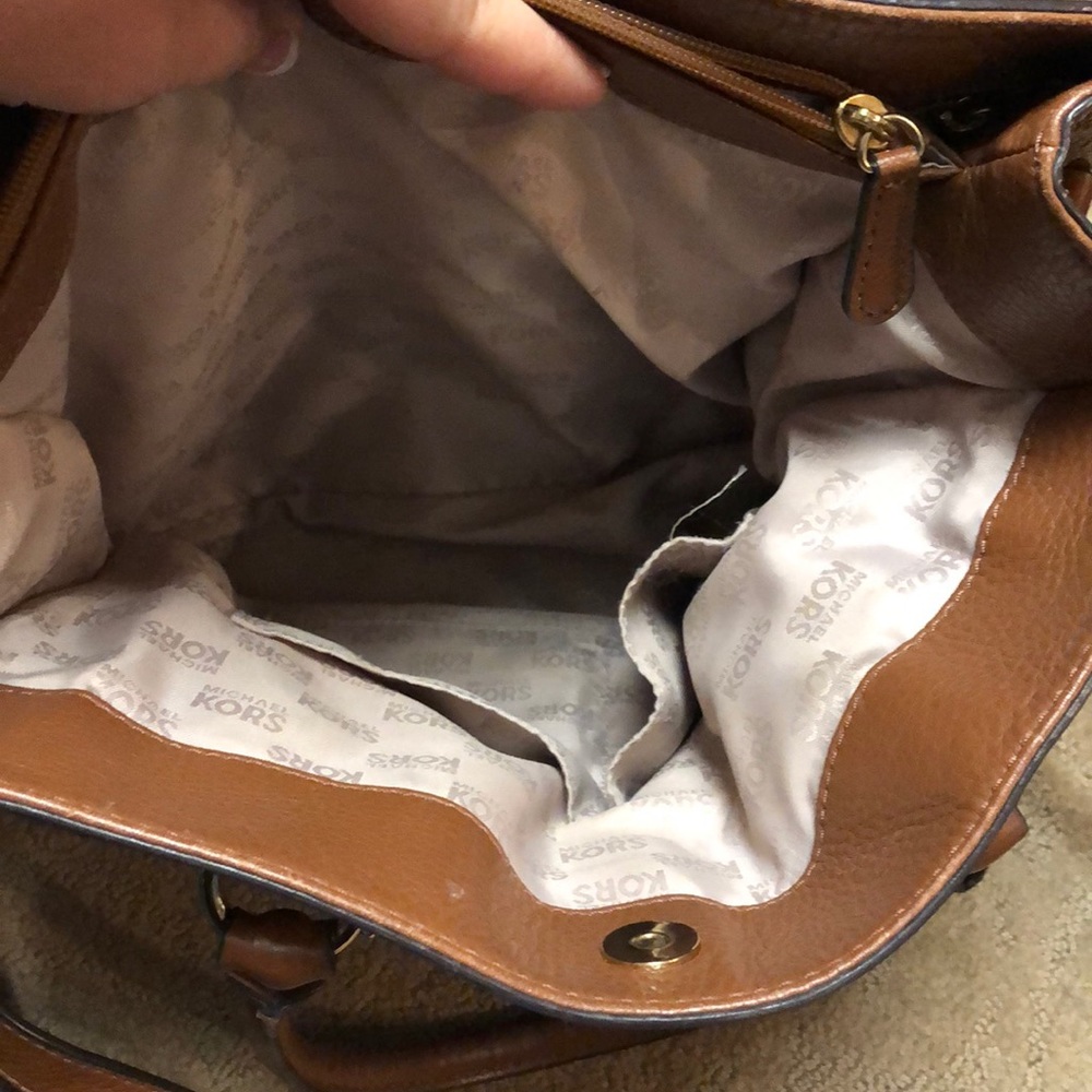 Michael Kors Bag - Picture 6 of 7